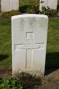 Dozinghem Military Cemetery - Martin, A